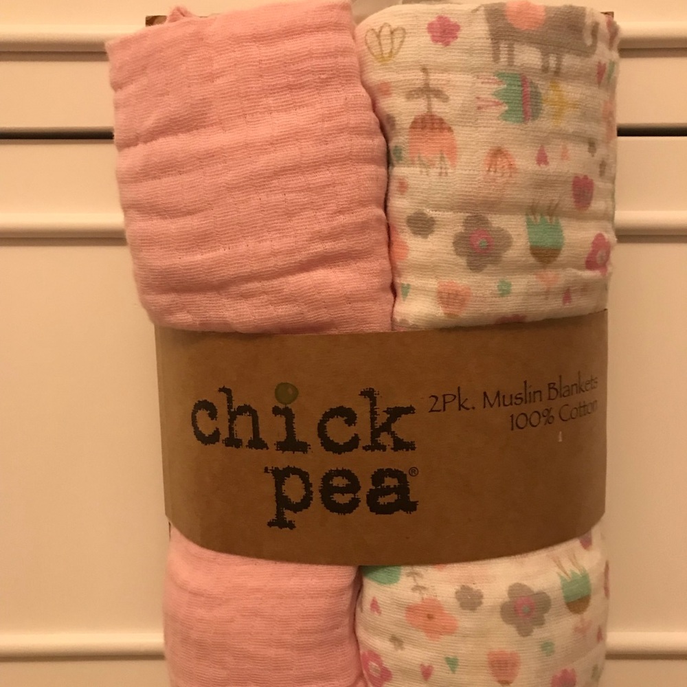 2 Pack Muslin Blankets